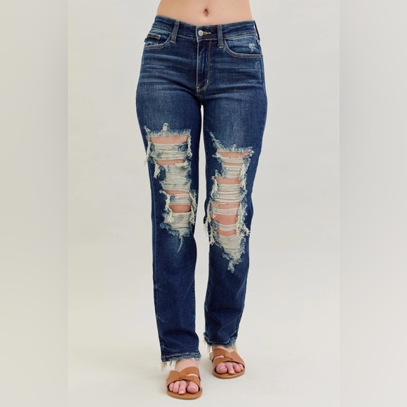 Judy Blue Denim - Judy Blue "Lisse" mid-rise straight leg jeans